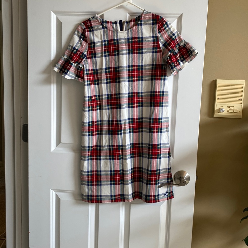 Girls Vineyard Vines Plaid Dress size Large (14). EUC